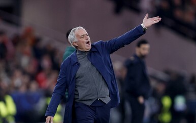 Prekinut je susret Reala i Benfice u Ligi prvaka: Evo što se dogodilo