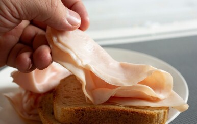 Preživjeli ste rak? Ova vrsta hrane može povećati rizik od smrti za čak 59 %!