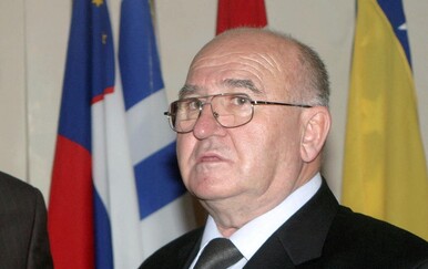 Umro bivši član Predsjedništva BiH Paravac