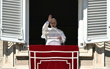 Papa Lav odbio poziv Donalda Trumpa da se pridruži Odboru za mir