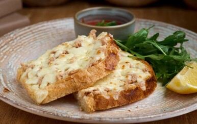 Tuna melt sendvič recept