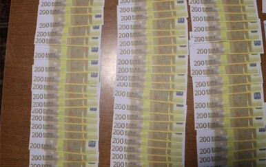 FOTO Policija ulovila krivotvoritelje novca: Presudilo im plaćanje u ugostiteljskom objektu