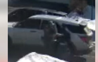 Agentice ICE-a glumile da imaju kvar na autu: Uhitile oca šestero djece koji im je pomogao