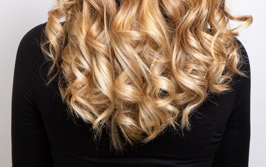 Hit nijanse plave boje kose za proljeće 2026.