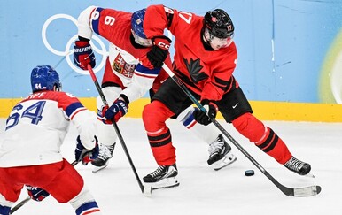 "Hrvatska" tinejdžerska senzacija vodi Kanadu prema hokejaškom zlatu: Djed mu je s otoka Krka