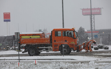 Snijeg zatrpao stadion u Varaždinu: Klub zove navijače da pomognu, evo što im nude