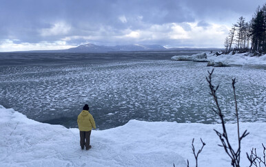 Rusija: Autobus s kineskim turistima potonuo u Bajkalsko jezero