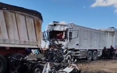 U prometnoj nesreći u Egiptu poginulo 18 ljudi, troje prevezeno u bolnicu