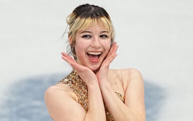 Priča o klizačici Alysi Liu