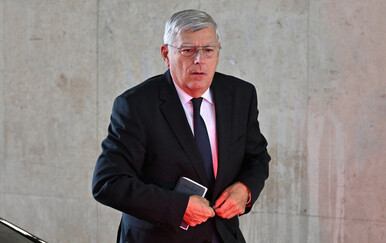 Reiner: Izjava Hajdaša Dončića o dopuštaju normaliziranja ustaštva i NDH je smiješna