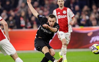 VIDEO Darko Nejašmić zabio krasan gol Ajaxu za veliki bod kod europskog velikana