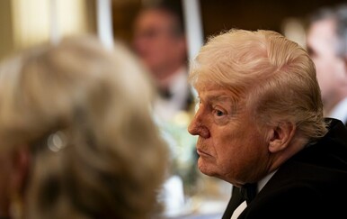 Trump: Bolnički brod na putu je za Grenland