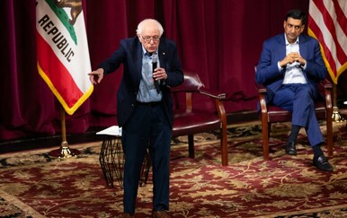 Upozorenje poznatog senatora: “Kongres i američki narod vrlo su nespremni za tsunami koji dolazi”