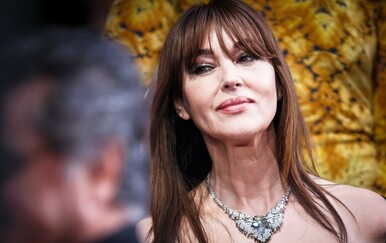 Monica Bellucci u elegantnoj haljini na BAFTA dodjeli nagrada