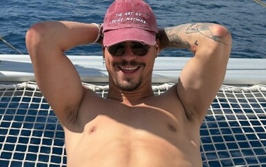 Ian Regvar, Survivor