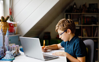 Uložili su više od 30 milijardi dolara kako bi poboljšali obrazovanje djece, a rezultati su porazni