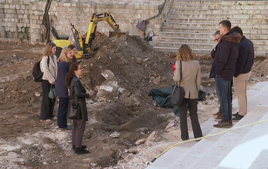 Veliko otkriće: Radnici sanirali pločnik, no ono što su pronašli sve je iznenadilo