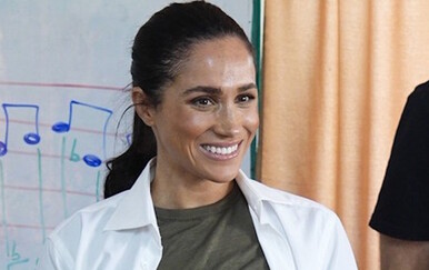 Meghan Markle u Jordanu nosila zgužvane hlače