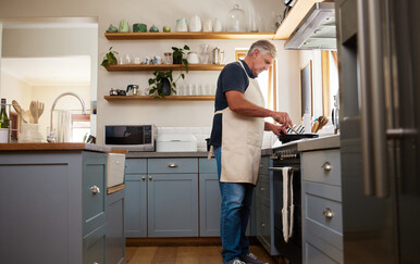 Muškarci srednje dobi izloženi su većem riziku ubrzanog starenja zbog izloženosti "vječnim kemikalijama"