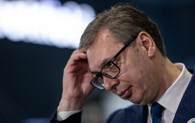 Europska pučka stranka razmatra izbacivanje Srpske napredne stranke