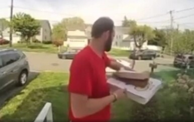 Dostavljač brzom reakcijom pomogao policiji, a sve snimila nadzorna kamera