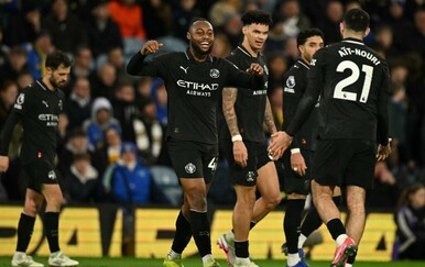 VIDEO Manchester City minimalnom pobjedom stigao na dva boda od Arsenala