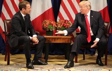 Macron i Trump (Foto: AFP)