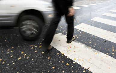 Auto naletio na pješaka (Ilustracija: Guliver/Thinkstock)