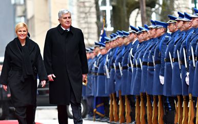 Predsjednica s Draganom Čovićem u Sarajevu 17. siječnja 2018. (Foto: AFP)