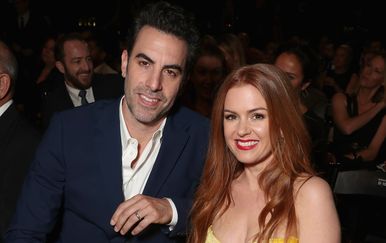 Isla Fisher i Sacha Baron Cohen (Foto: AFP)