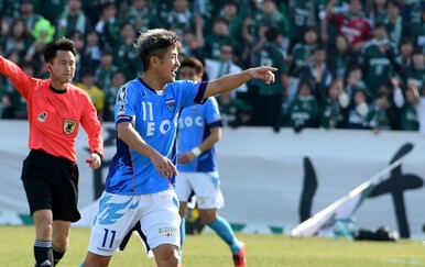 VIDEO Bivši dinamovac zabija i u 60. godini