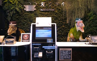 Henn-na hotel s robotima (Foto: AFP)