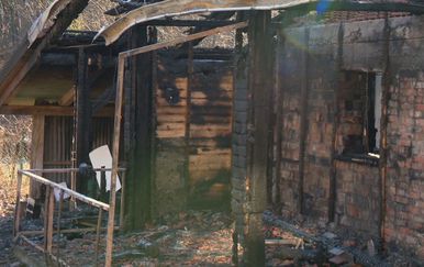 Izgorjeli starački dom u Andraševcu - 3