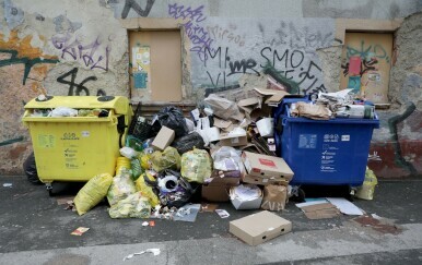 Treći dan štrajka radnika Čistoće gomila se otpad u Zagrebu - 41