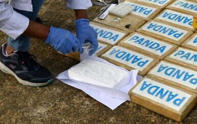 Kolumbijska mornarica u prosincu je zaplijenila velike količine kokaina - 1