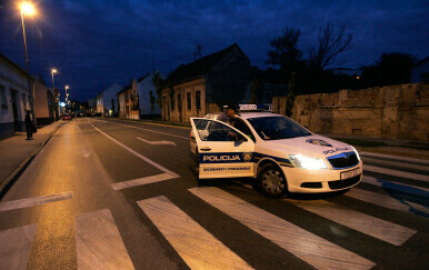 Policija u Vukovaru, ilustracija