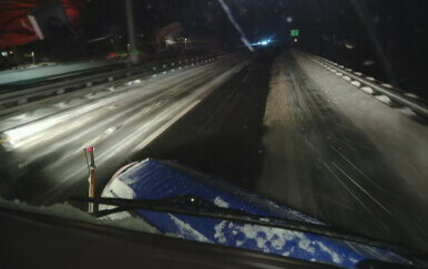 Snijeg, vjetar i problemi u prometu