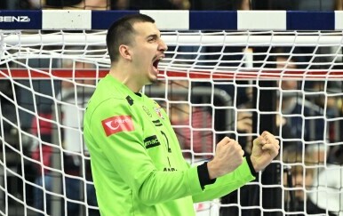 Matej Mandić