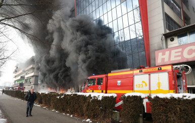 Požar trgovačkog centra u Sarajevu - 6