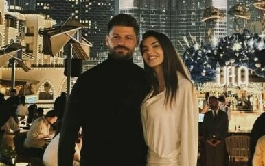 Iva Šarić i Bruno Petković na obiteljskom odmoru u Dubaiju - 2