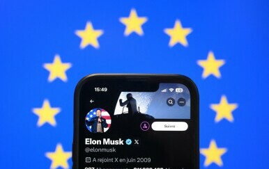 Elon Muskov profil na X-u