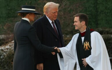 Melania i Donald Trump na misi prije inauguracije - 6