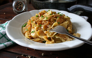 Jelo za peticu: Recept za krpice sa zeljem s "tajnim sastojkom" koji Talijani obožavaju