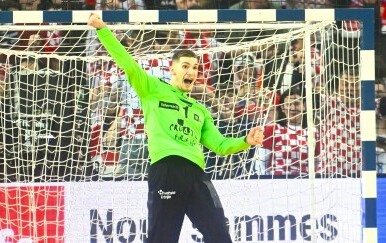 Dominik Kuzmanović