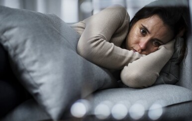 Simptomi depresije: 8 znakova koje mnogi ignoriraju, a mogu biti ozbiljno upozorenje