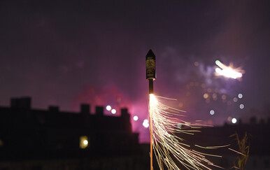 Dječak se ozlijedio nakon što je palio pirotehničko sredstvo
