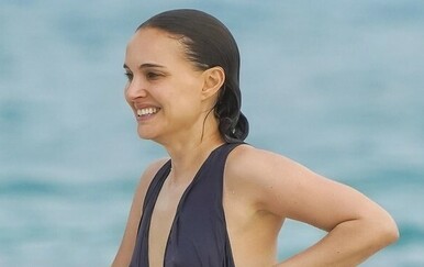 Natalie Portman snimljena u bikiniju na odmoru