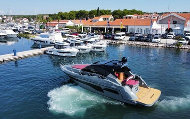 Sve za savršen provod na moru: Plovila za istraživanje obale i apartmani za uživanje