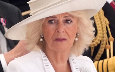 Kraljca Camilla progovorila o napadu kojeg je doživjela u mladosti