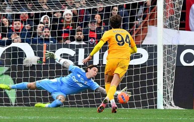 Adrian Šemper igrač utakmice Serie A Genoa - Pisa (1:1)